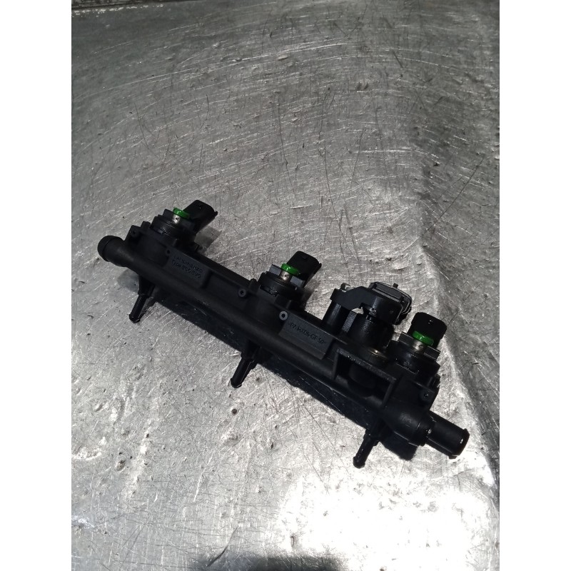 Recambio de rampa inyectora para dacia sandero iii 1.0 tce 100 referencia OEM IAM 175233231R 040753453 GAS GLP