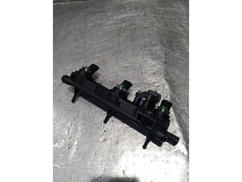 Recambio de rampa inyectora para dacia sandero iii 1.0 tce 100 referencia OEM IAM 175233231R 040753453 GAS GLP