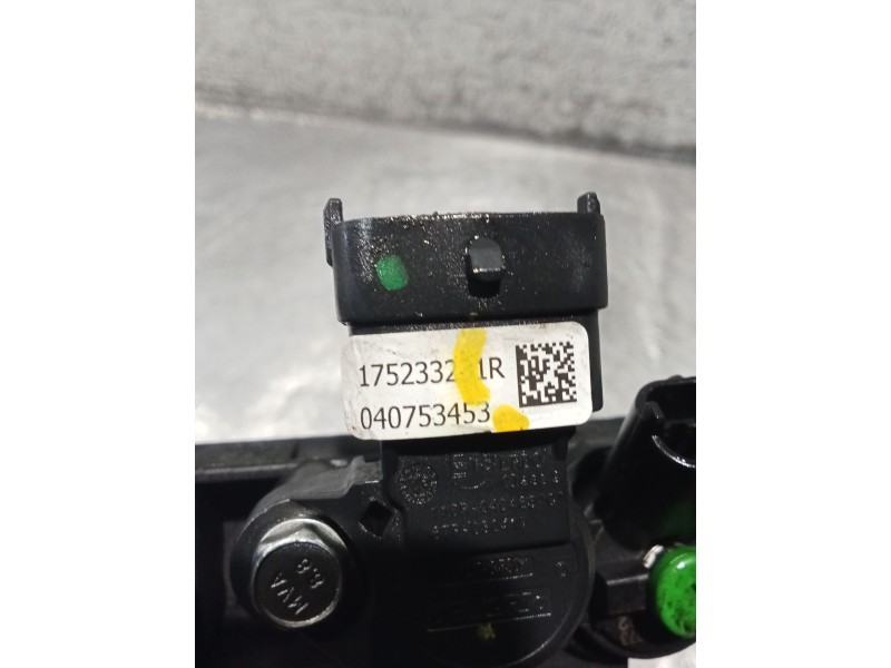 Recambio de rampa inyectora para dacia sandero iii 1.0 tce 100 referencia OEM IAM 175233231R 040753453 GAS GLP