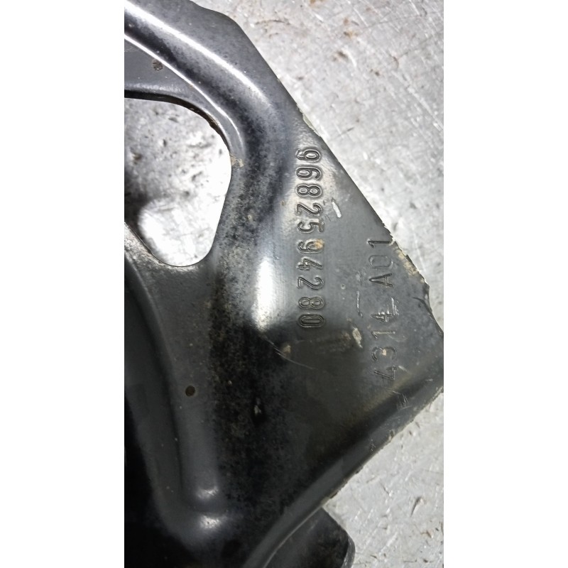 Recambio de brazo suspension superior delantero derecho para citroen c5 berlina exclusive referencia OEM IAM 9682594280  