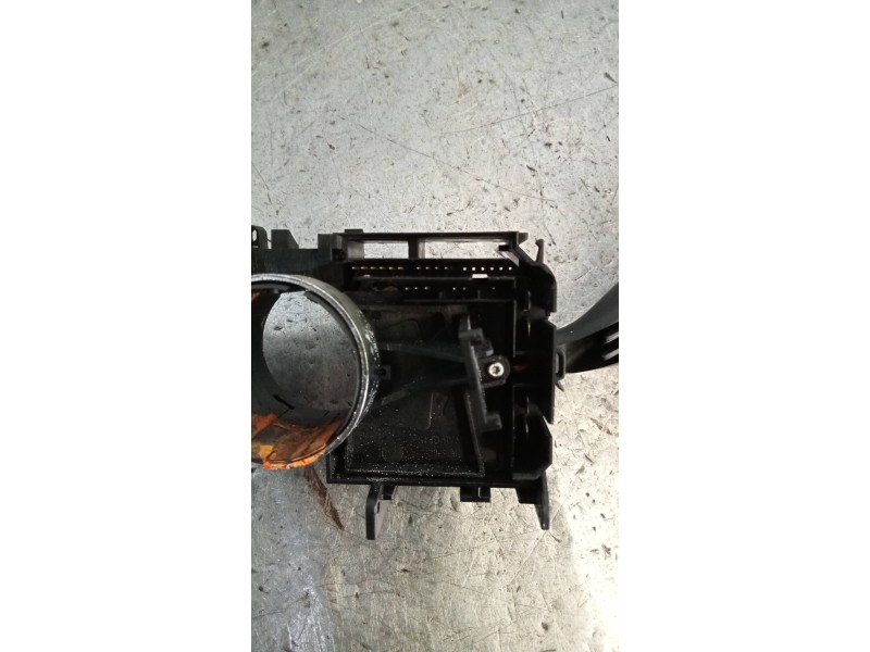 Recambio de mando luces para skoda fabia (5j2 ) urban referencia OEM IAM 6R0953521A  