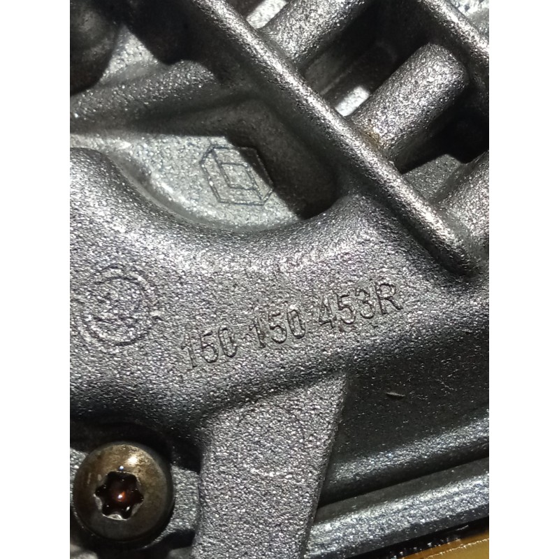 Recambio de bomba aceite para dacia sandero iii 1.0 tce 100 referencia OEM IAM 150100347R 0386524096 150150453R 24