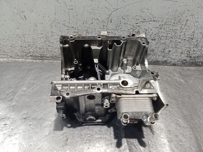 Recambio de sobrecarter para dacia sandero iii 1.0 tce 100 referencia OEM IAM 110176811R 24 CARTER