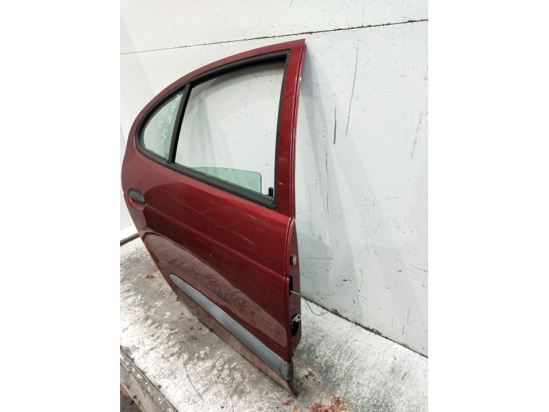 Recambio de puerta trasera derecha para renault megane i (ba0/1_) 1.9 d eco (ba0a, ba0u, ba0r) referencia OEM IAM  5P 