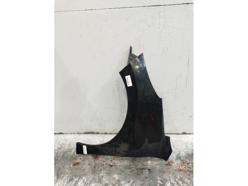 Recambio de aleta delantera izquierda para peugeot 207/207+ (wa_, wc_) 1.6 hdi referencia OEM IAM   2006