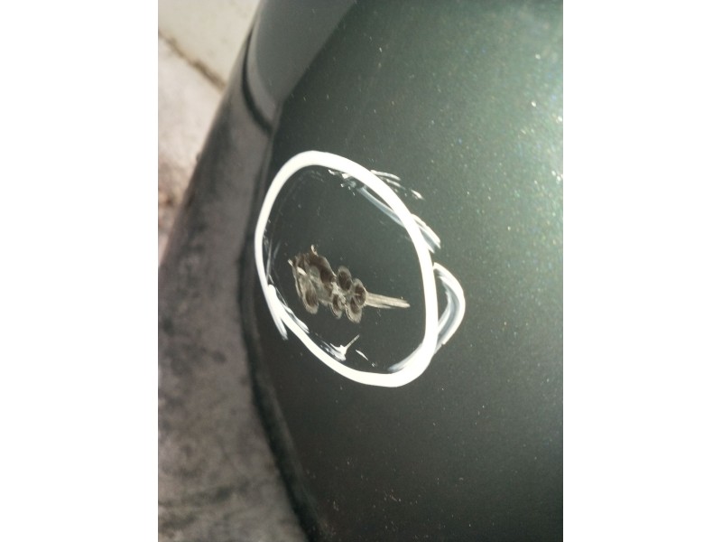 Recambio de aleta delantera derecha para nissan primera (p10) 2.0 16v referencia OEM IAM  VER FOTOS 