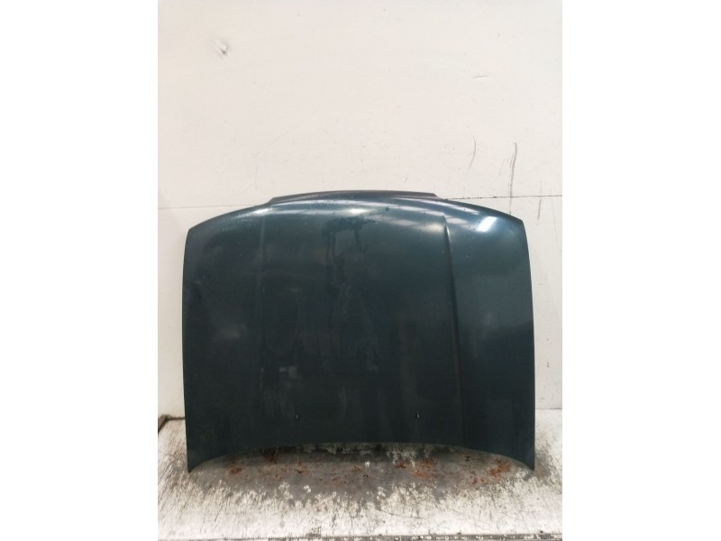 Recambio de capot para nissan primera (p10) 2.0 16v referencia OEM IAM   
