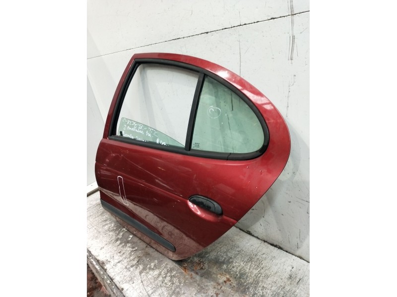 Recambio de puerta trasera izquierda para renault megane i (ba0/1_) 1.9 d eco (ba0a, ba0u, ba0r) referencia OEM IAM VER FOTOS 5P