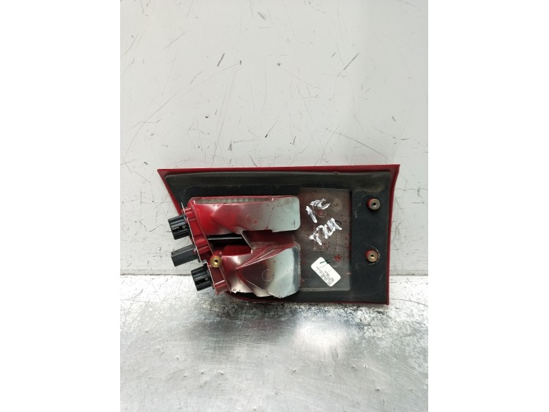 Recambio de piloto trasero izquierdo interior para bmw x5 (e53) 4.4i automático referencia OEM IAM 840901107 251507 2008