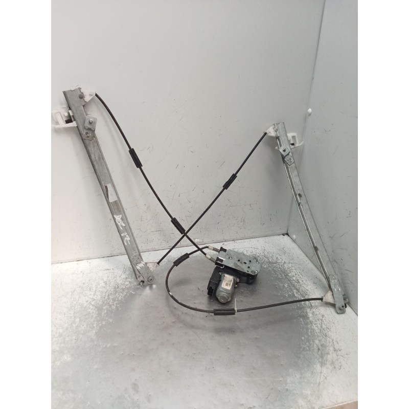 Recambio de elevalunas delantero izquierdo para renault megane ii (bm0/1_, cm0/1_) 1.9 dci referencia OEM IAM  5P 2006