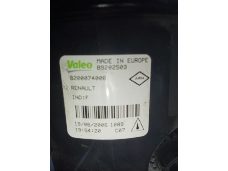 Recambio de faro antiniebla izquierdo para renault megane ii (bm0/1_, cm0/1_) 1.9 dci referencia OEM IAM 8200074008 89202503 200