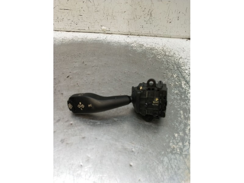 Recambio de mando luces para bmw x5 (e53) 4.4i automático referencia OEM IAM 8363668 0110401025 2008