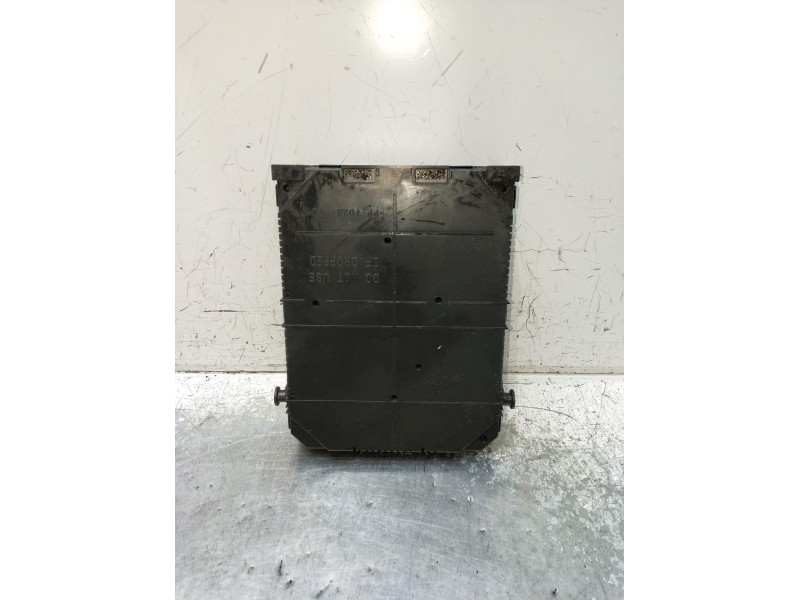 Recambio de caja reles / fusibles para opel vivaro c furgoneta (k0) 2.0 referencia OEM IAM 9830790580 BSIEL3CEM00 1801940765 201