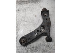 Recambio de brazo suspension inferior delantero derecho para toyota auris luna referencia OEM IAM    2