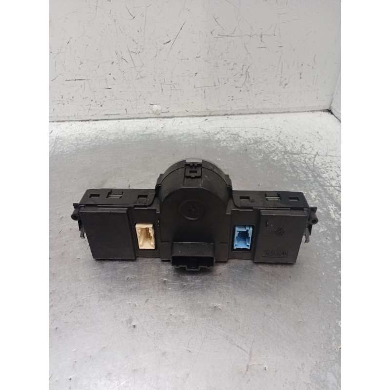 Recambio de mando calefaccion / aire acondicionado para renault megane ii (bm0/1_, cm0/1_) 1.9 dci referencia OEM IAM 69340061 8