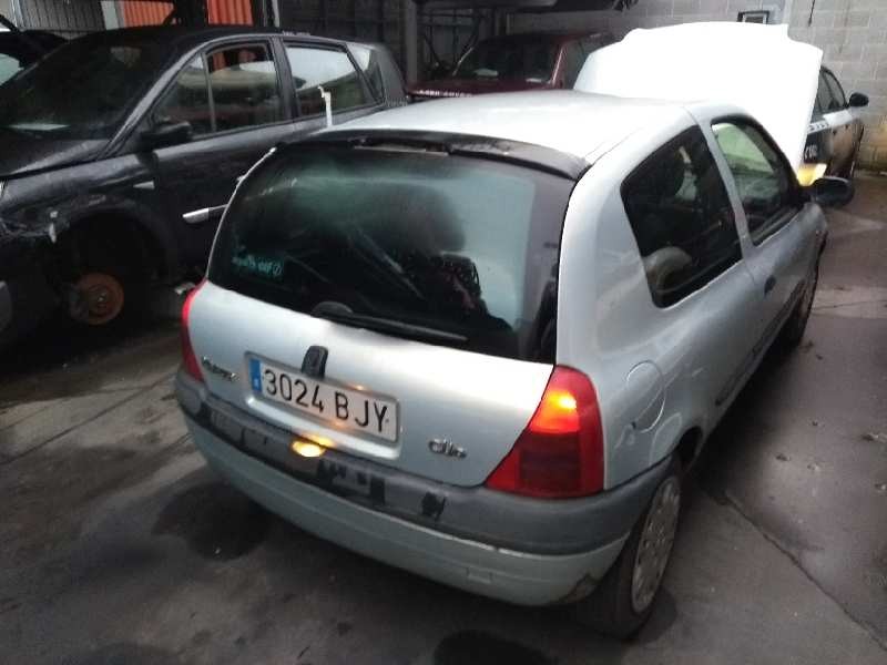 renault clio ii fase i (b/cbo) del año 2001
