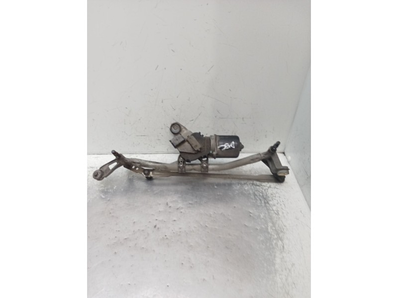 Recambio de motor limpia delantero para renault megane ii (bm0/1_, cm0/1_) 1.9 dci referencia OEM IAM   2006