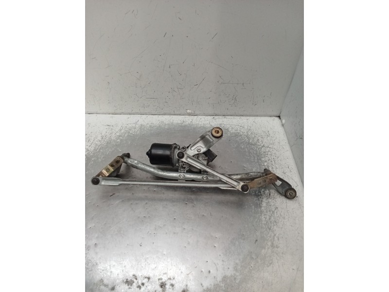 Recambio de motor limpia delantero para renault megane ii (bm0/1_, cm0/1_) 1.9 dci referencia OEM IAM   2006