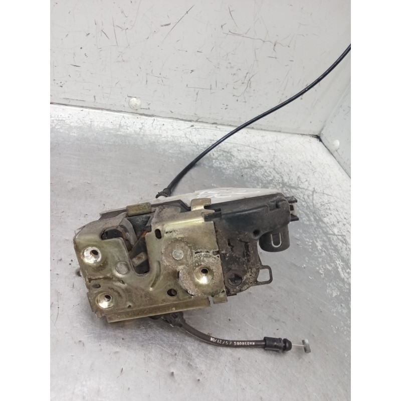 Recambio de motor cierre centralizado delantero derecho para renault megane ii (bm0/1_, cm0/1_) 1.9 dci referencia OEM IAM  5P 2