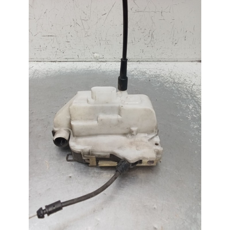 Recambio de motor cierre centralizado delantero derecho para renault megane ii (bm0/1_, cm0/1_) 1.9 dci referencia OEM IAM  5P 2