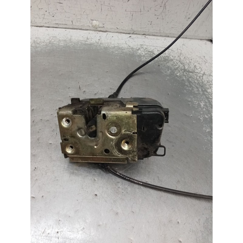 Recambio de motor cierre centralizado trasero derecho para renault megane ii (bm0/1_, cm0/1_) 1.9 dci referencia OEM IAM 1306060