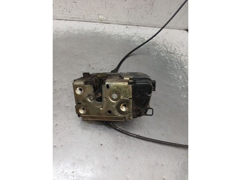 Recambio de motor cierre centralizado trasero derecho para renault megane ii (bm0/1_, cm0/1_) 1.9 dci referencia OEM IAM 1306060