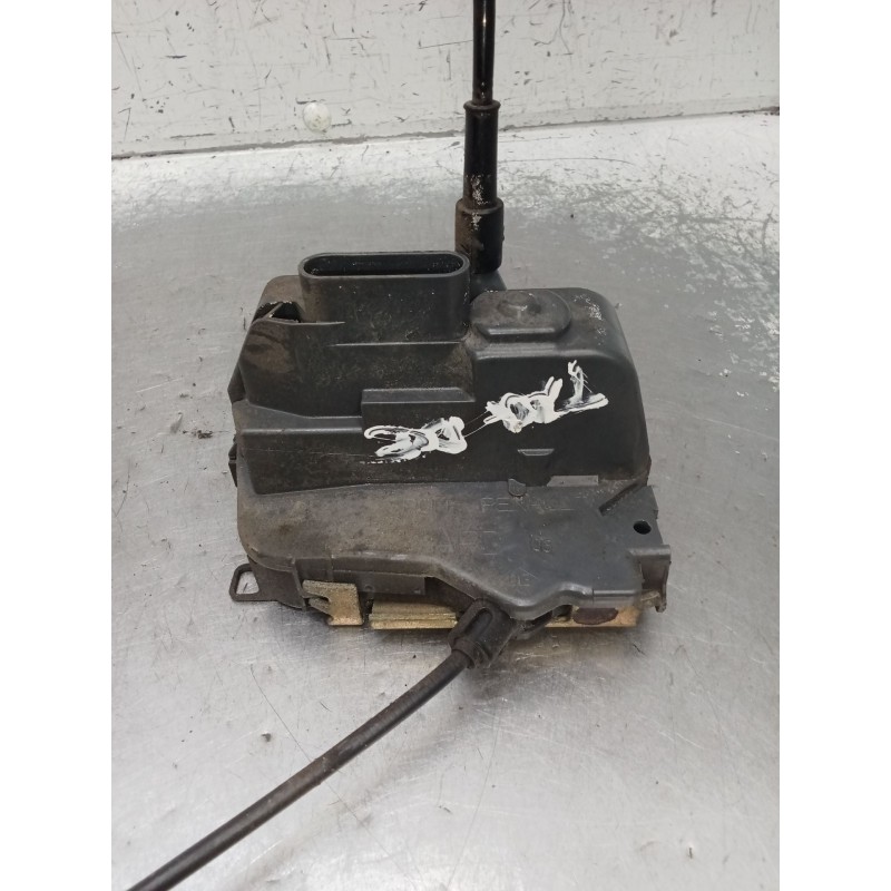 Recambio de motor cierre centralizado trasero derecho para renault megane ii (bm0/1_, cm0/1_) 1.9 dci referencia OEM IAM 1306060