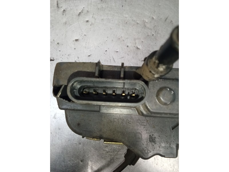 Recambio de motor cierre centralizado trasero derecho para renault megane ii (bm0/1_, cm0/1_) 1.9 dci referencia OEM IAM 1306060