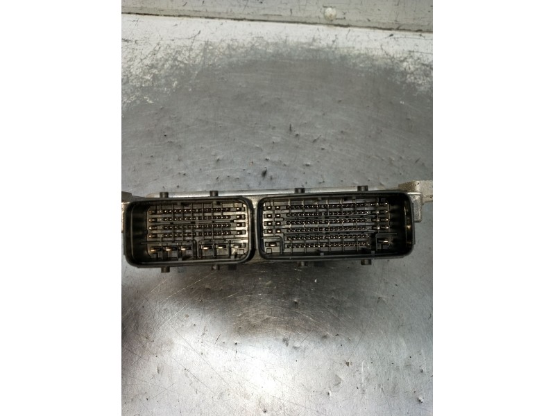 Recambio de centralita motor uce para opel vivaro c furgoneta (k0) 2.0 referencia OEM IAM 9818035080 28646150 9831983280 2019 DC