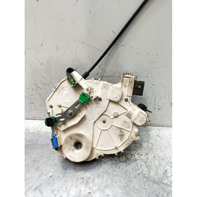 Recambio de motor cierre centralizado trasero izquierdo para opel vivaro c furgoneta (k0) 2.0 referencia OEM IAM CIERRE CENTRALI