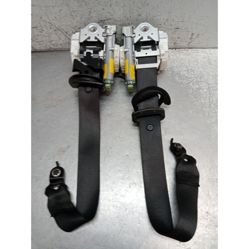 Recambio de juego cinturones delantero para mercedes-benz clase c (w204) berlina c 200 cdi blueefficiency (204.001) referencia O