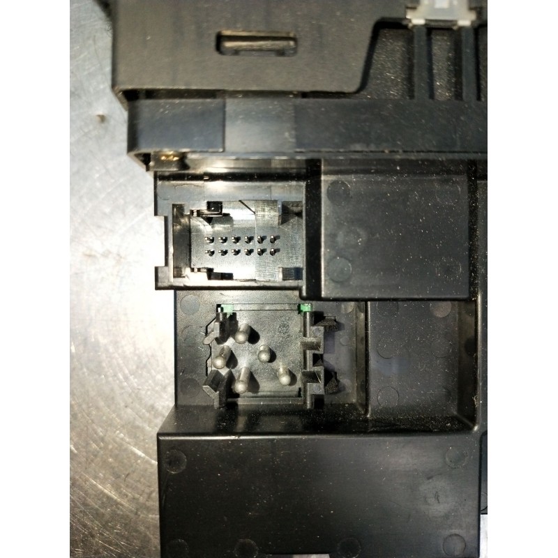 Recambio de mando elevalunas delantero derecho para bmw x5 (e53) 4.4i automático referencia OEM IAM 6907500 HE01SW02 2008 5P