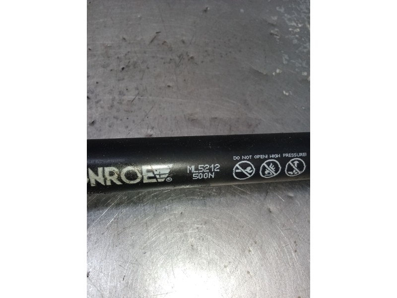 Recambio de amortiguadores maletero / porton para renault megane ii (bm0/1_, cm0/1_) 1.9 dci referencia OEM IAM ML5212  2006