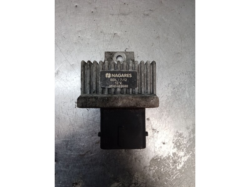 Recambio de caja precalentamiento para renault megane ii (bm0/1_, cm0/1_) 1.9 dci referencia OEM IAM 9640469680  2006