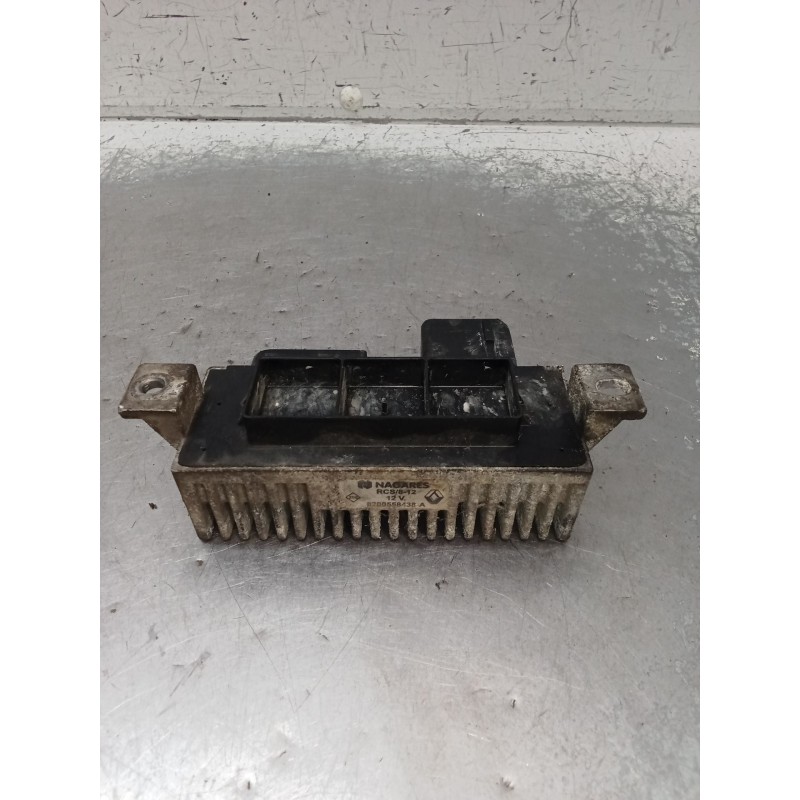 Recambio de caja precalentamiento para renault megane ii (bm0/1_, cm0/1_) 1.9 dci referencia OEM IAM 8200558438A  2006