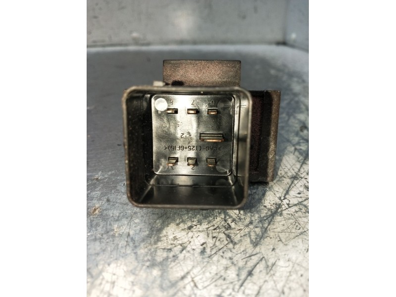 Recambio de caja precalentamiento para renault scénic ii (jm0/1_) 1.5 dci (jm1e, jm16) referencia OEM IAM 9640469680A  2006