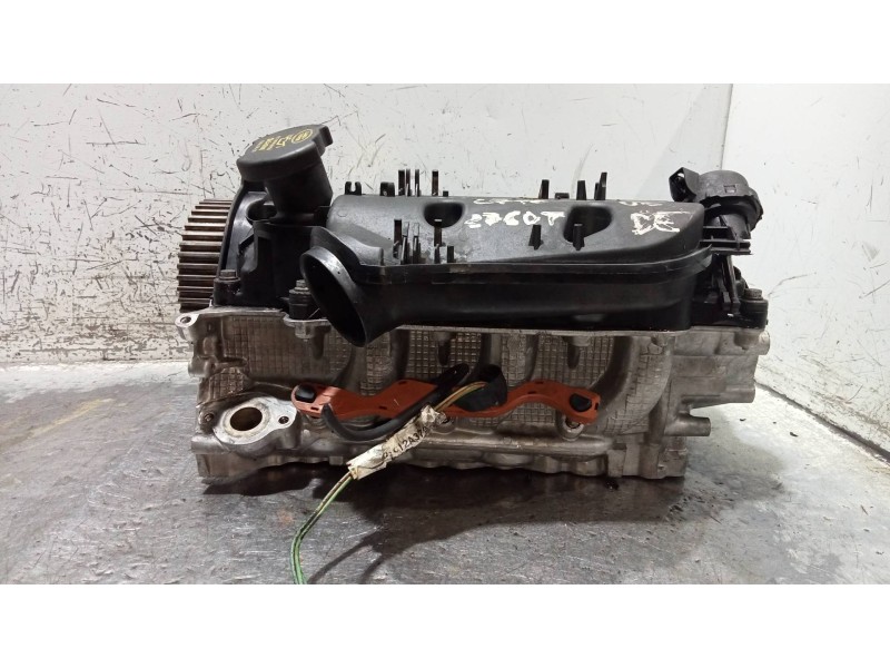 Recambio de culata para land rover discovery v6 td s referencia OEM IAM 276DT  