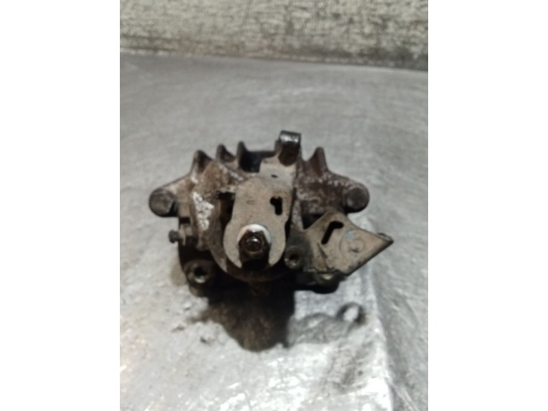 Recambio de pinza freno trasera derecha para volkswagen golf iv (1j1) 1.9 tdi referencia OEM IAM   98