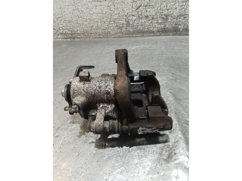 Recambio de pinza freno trasera derecha para volkswagen golf iv (1j1) 1.9 tdi referencia OEM IAM   98