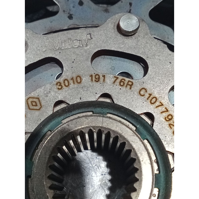 Recambio de kit embrague para dacia sandero iii 1.0 tce 100 referencia OEM IAM 301019176R 123100749R 3021032J0R 24