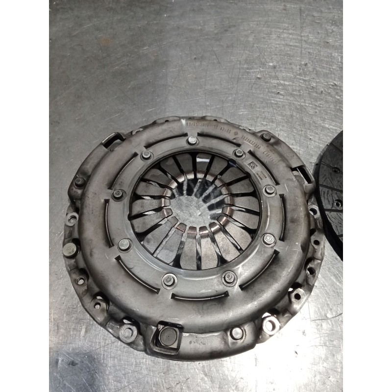 Recambio de kit embrague para dacia sandero iii 1.0 tce 100 referencia OEM IAM 301019176R 123100749R 3021032J0R 24