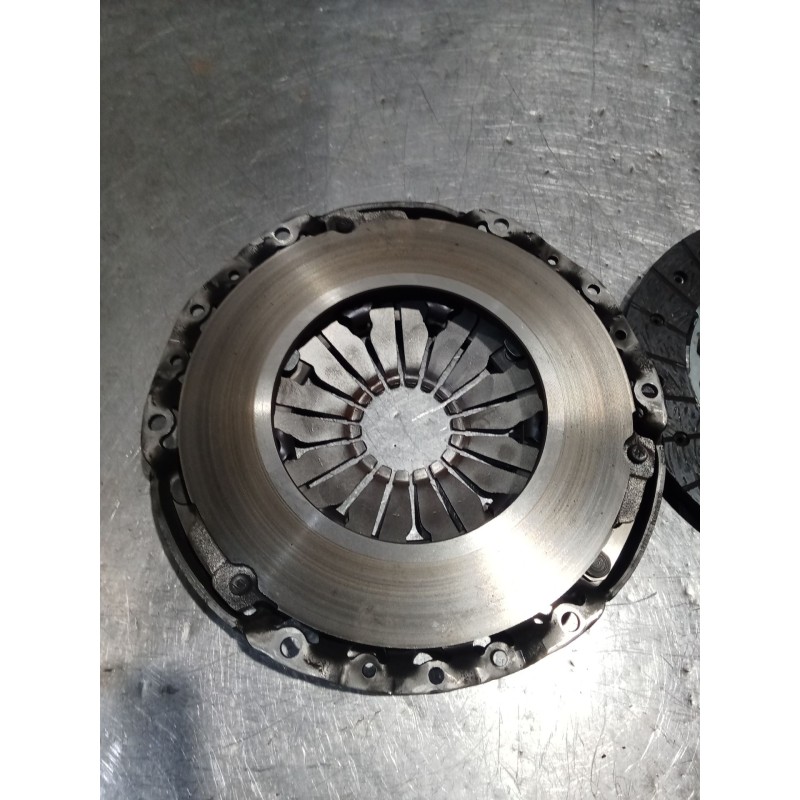 Recambio de kit embrague para dacia sandero iii 1.0 tce 100 referencia OEM IAM 301019176R 123100749R 3021032J0R 24