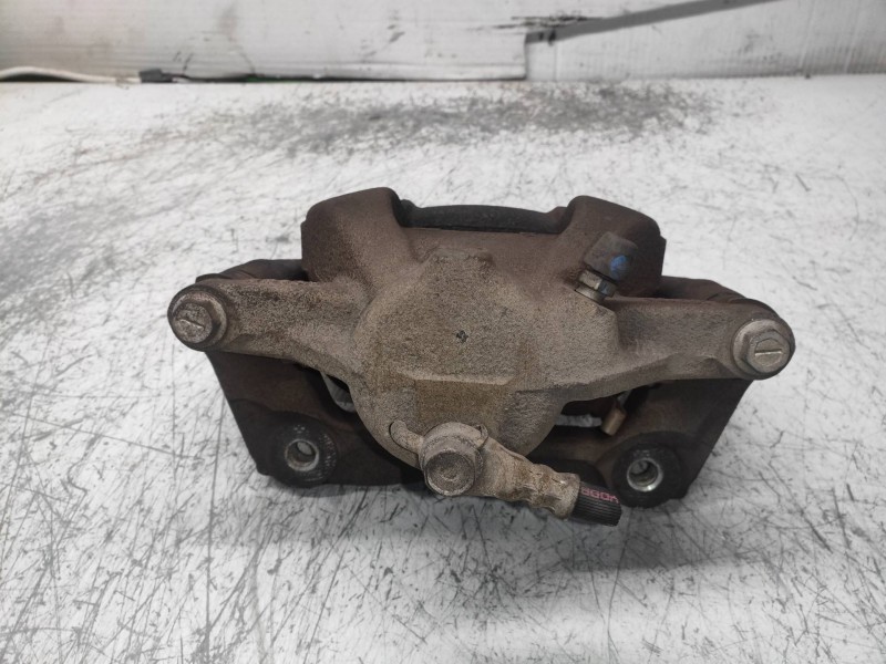 Recambio de pinza freno delantera derecha para toyota auris luna referencia OEM IAM   