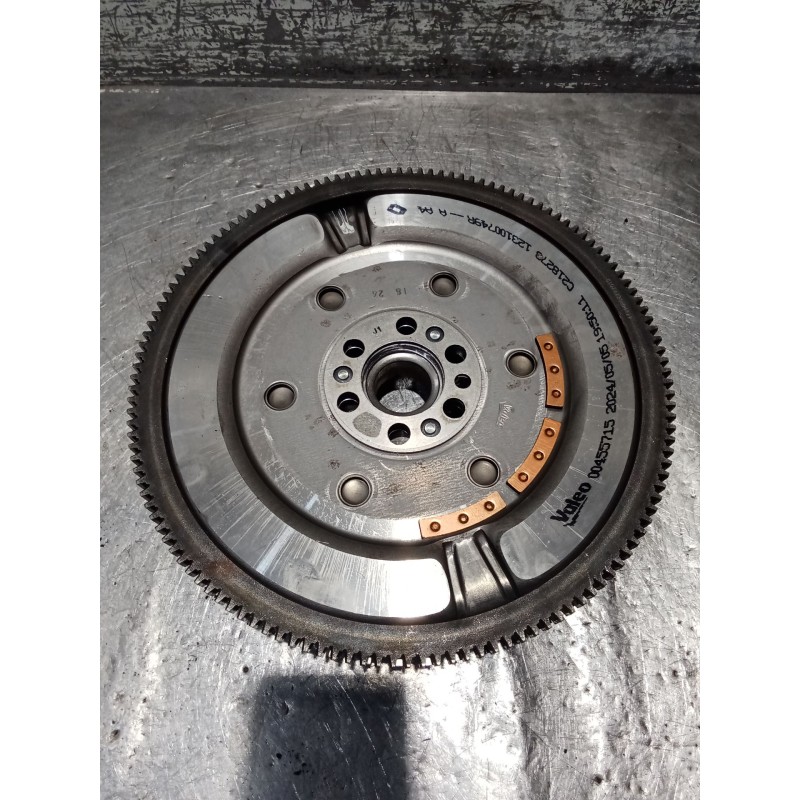 Recambio de kit embrague para dacia sandero iii 1.0 tce 100 referencia OEM IAM 301019176R 123100749R 3021032J0R 24