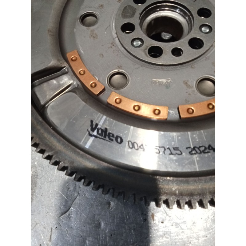 Recambio de kit embrague para dacia sandero iii 1.0 tce 100 referencia OEM IAM 301019176R 123100749R 3021032J0R 24