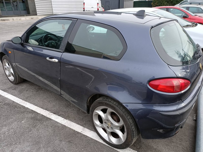 alfa romeo 147 (190) del año 2004