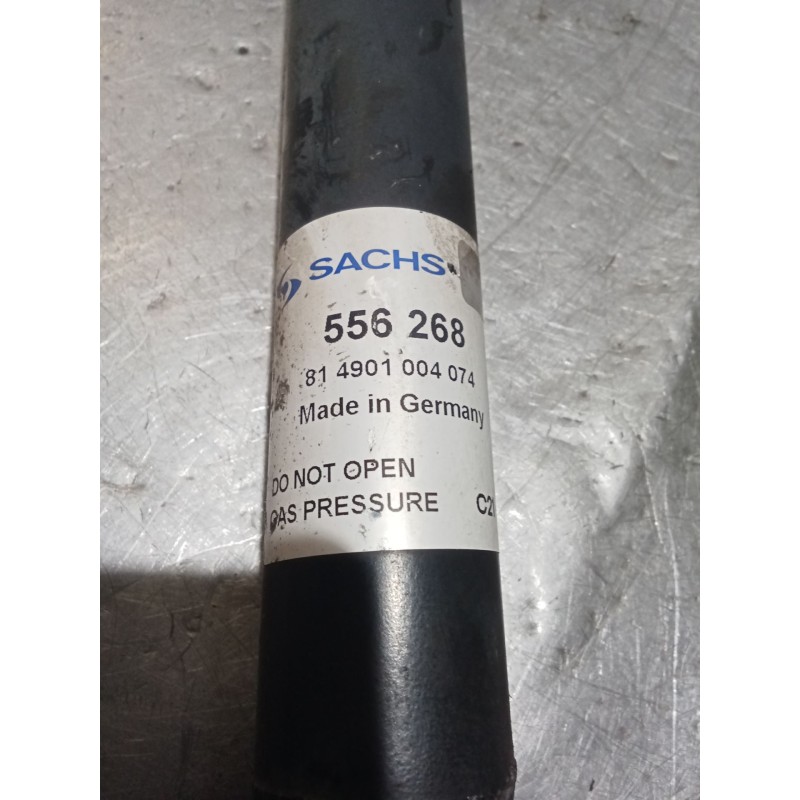 Recambio de amortiguador trasero izquierdo para volkswagen golf iv (1j1) 1.9 tdi referencia OEM IAM 556268 614901004074 98