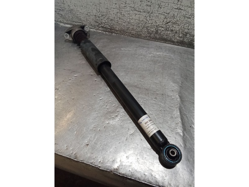 Recambio de amortiguador trasero derecho para volkswagen golf iv (1j1) 1.9 tdi referencia OEM IAM 556268 814901004074 98