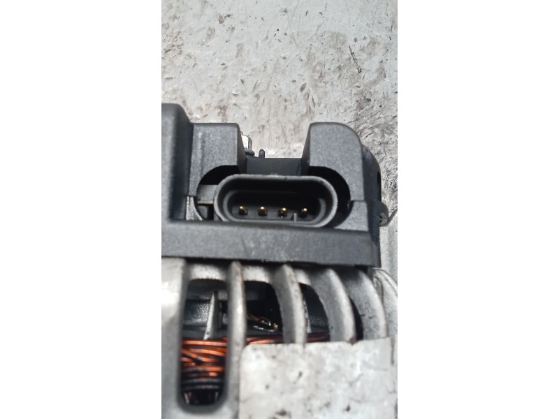 Recambio de alternador para renault clio i (b/c57_, 5/357_) 1.2 (5/357y, 5/357k) referencia OEM IAM   