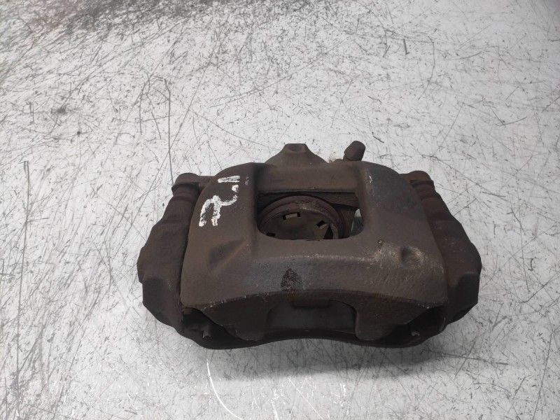 Recambio de pinza freno delantera izquierda para toyota auris luna referencia OEM IAM   